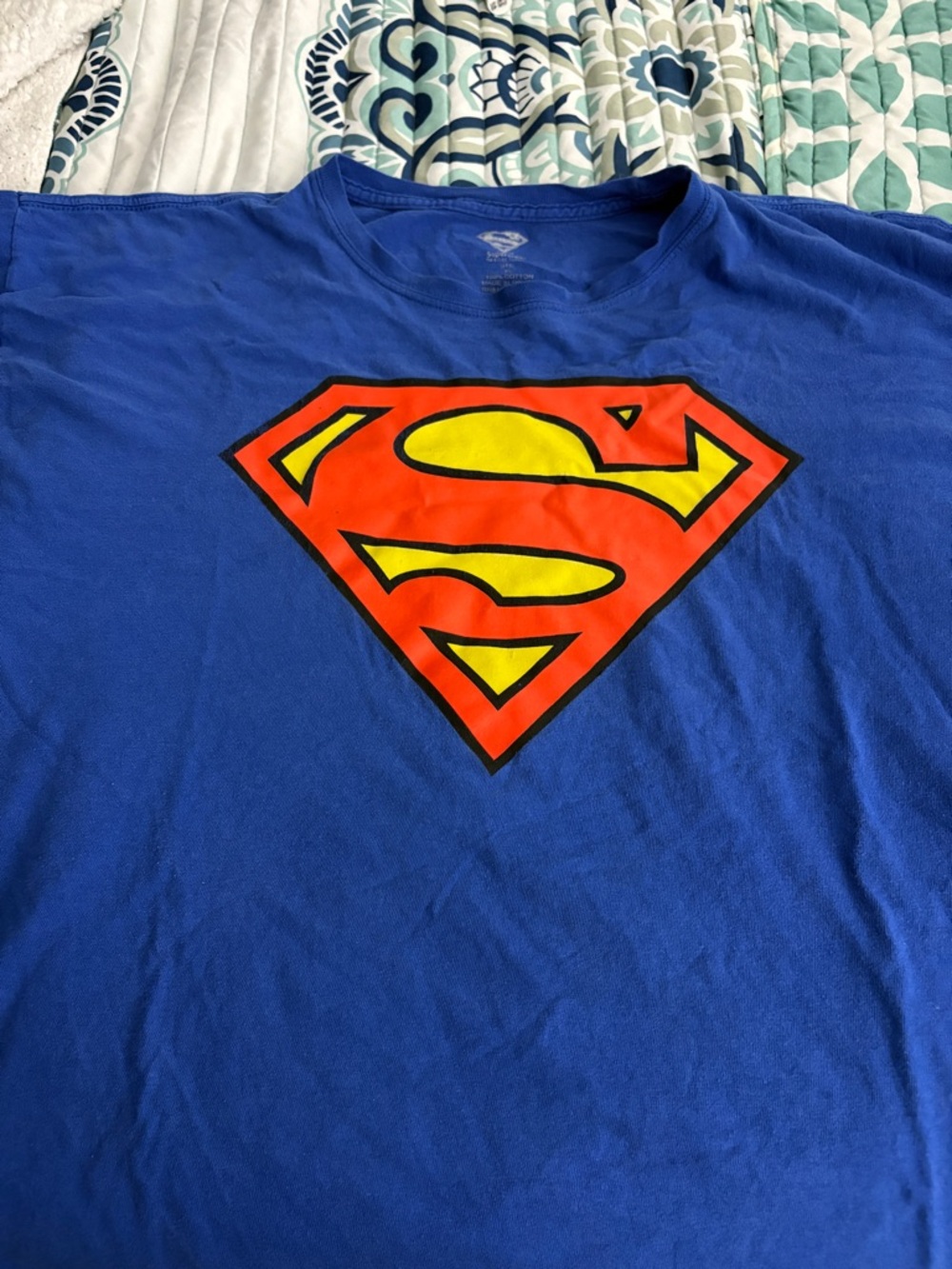 DC Comics T-Shirt with Red and Yellow Superman Shield